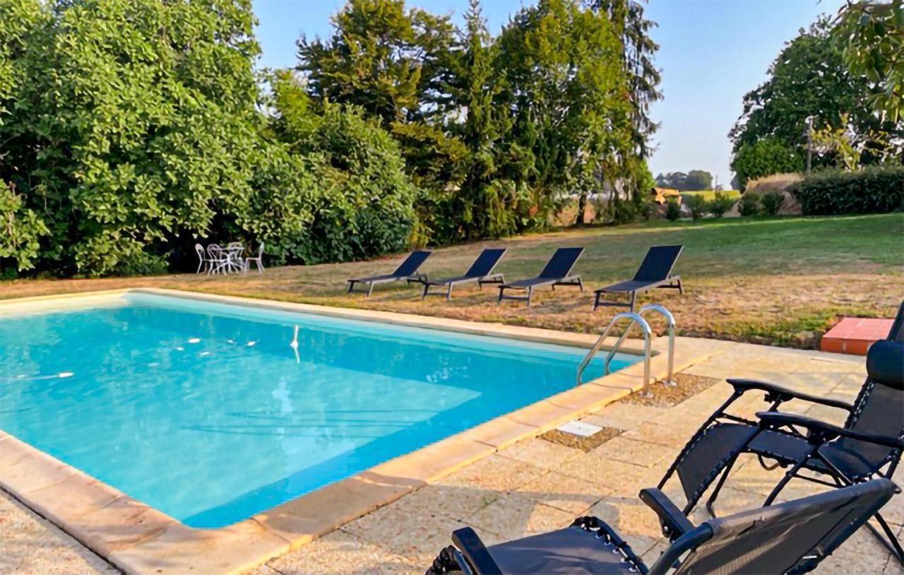 3 Bedroom Lovely Apartment In Mauleon Darmagnac Exterior foto